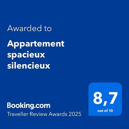 לון Appartement Spacieux Silencieux מראה חיצוני תמונה
